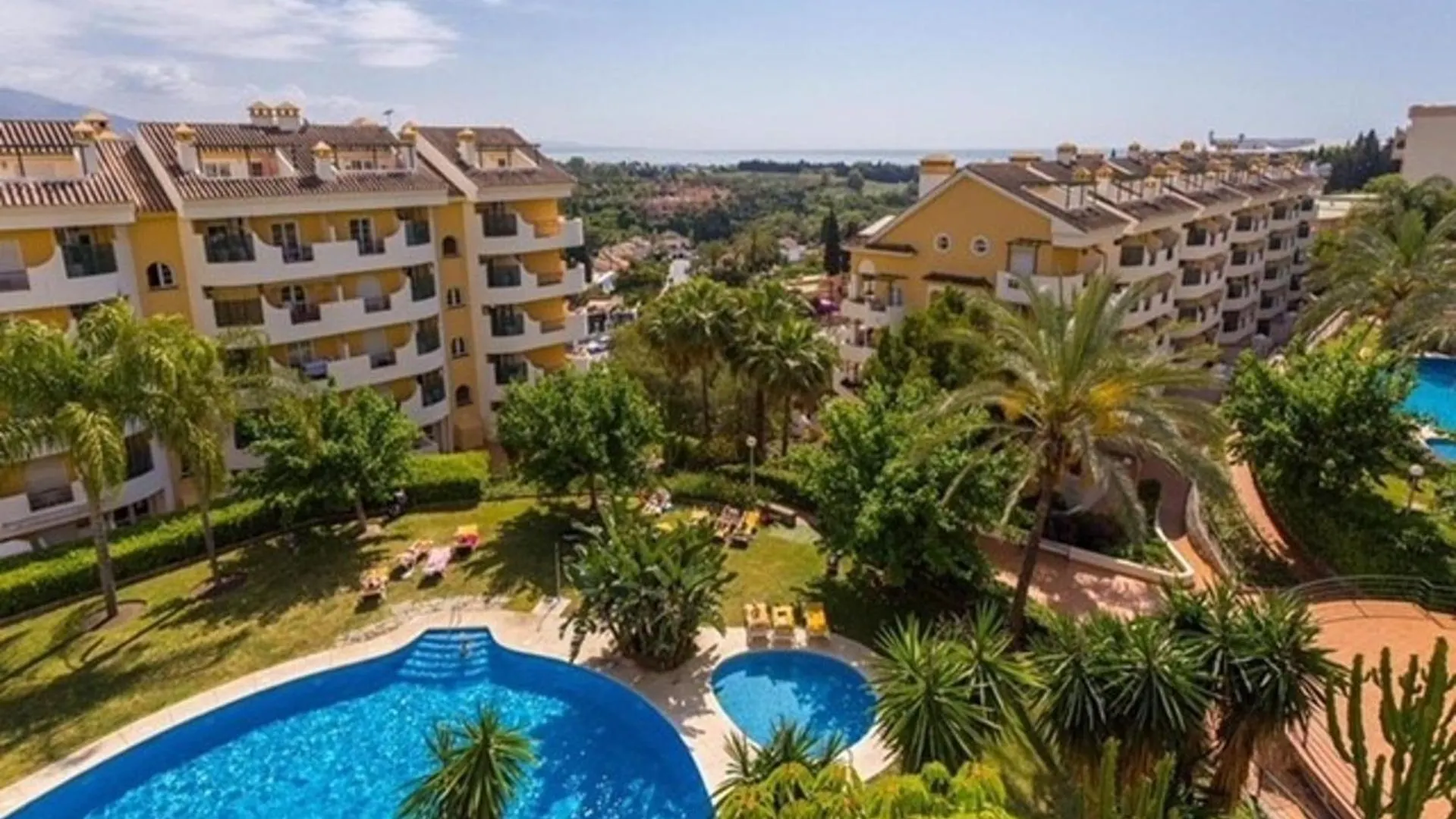 2-Bed Apartment - Sea View - 10M From Puerto Banus 마르베야
